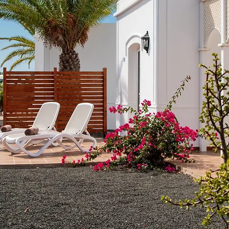 Livvo Coloradamar Apart-hotel Playa Blanca (Lanzarote)