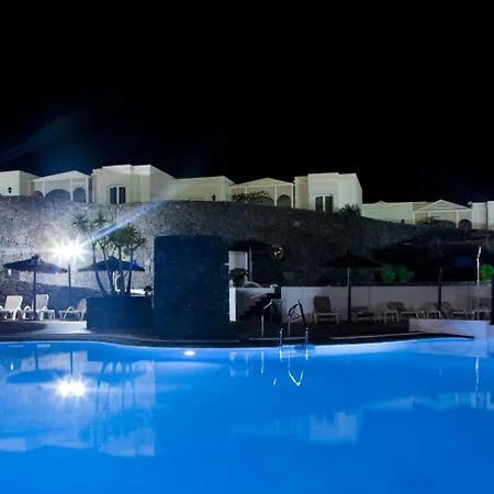 Apart-hotel Livvo Coloradamar Playa Blanca (Lanzarote)